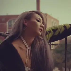 CL’s Latest MV has Audiences “Lifted” to a Refreshing Vibe