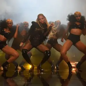 Beyonce dominates MTV VMA's